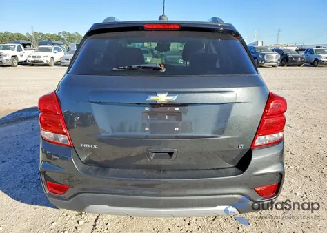 2020 Chevrolet Trax 1Lt z USA, uszkodzony, nr VIN 3GNCJLSB9LL125586